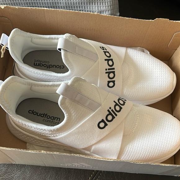 Brand new Puremotion adapt Adidas running shoes women’s size 10 - Picture 2 of 6